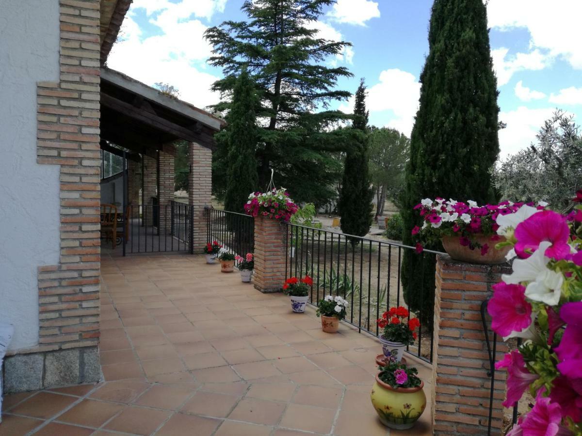 Casa Rural La Amistad Villa Burguillos de Toledo Exterior photo